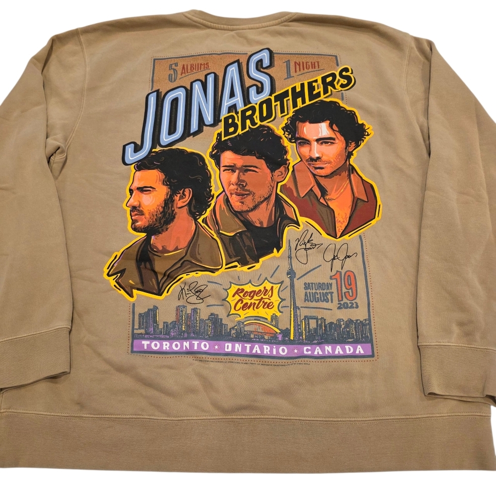 Jonas Brothers "5 Albums, 1 Night Tour"  Crewneck Sweatshirt Size X-LARGE NEW***